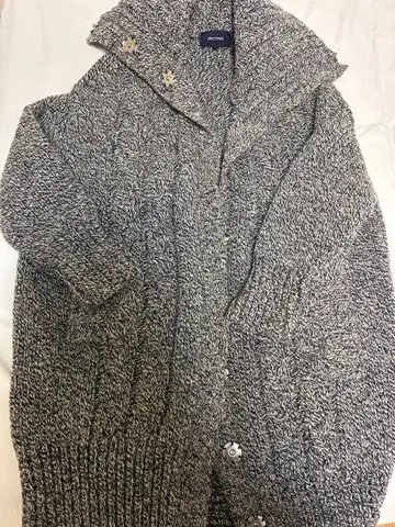 MACPHEE 그레이 계열 니트 가디건