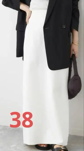 리암 플라주 다이버 스커트 화이트 38