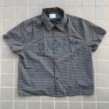BlessU 체크 무늬 반팔 셔츠