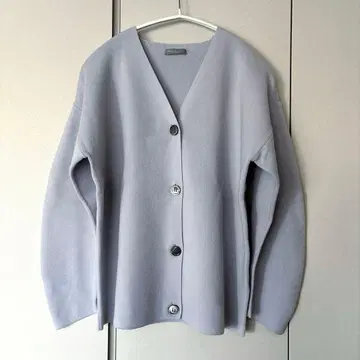 새상품급 theory luxe 가디건 38 블루 그레이