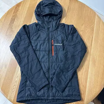 mont-bell 블랙 다운 자켓 후드 부착 M 사이즈 블랙