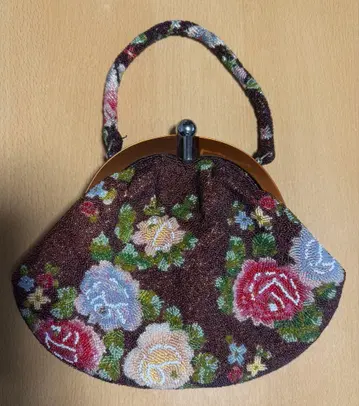 기모노 가방 총 비즈 꽃무늬 자수 백 가마구치