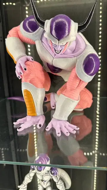 드래곤볼 제일복권 프리저 제2 형태