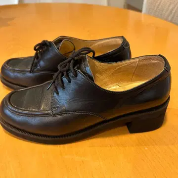 HUSH PUPPIES 블랙 로퍼 해시퍼피