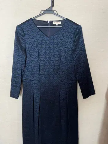 폴 스튜어트 네이비 기하학 패턴 원피스