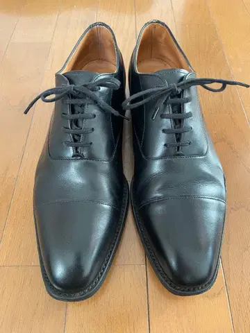 CHEANEY 블랙 가죽 드레스 슈즈