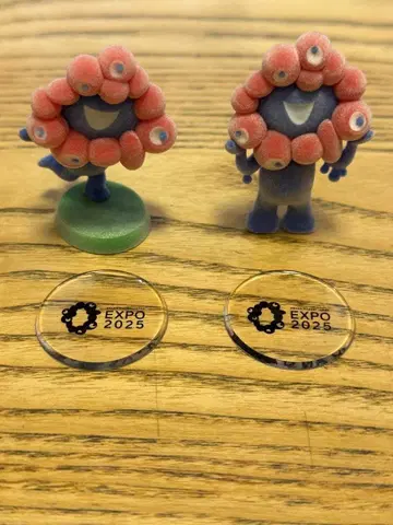 EXPO 2025 캐릭터 플로키 피규어 2체 세트