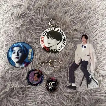 FANTASTICS 야기 유세이 사토 타이키 키링 아크릴 스탠드 세트