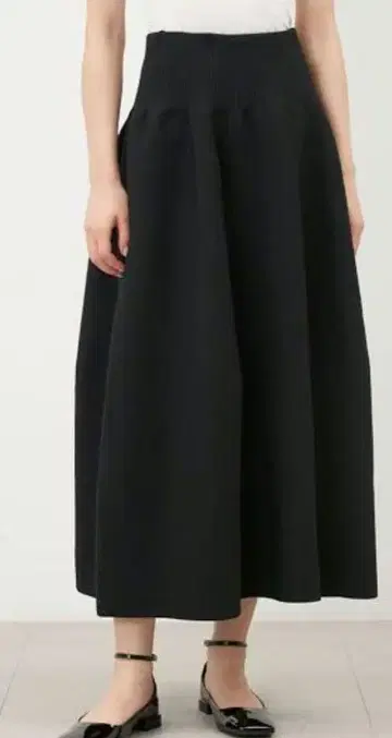 플레어 니트 스커트