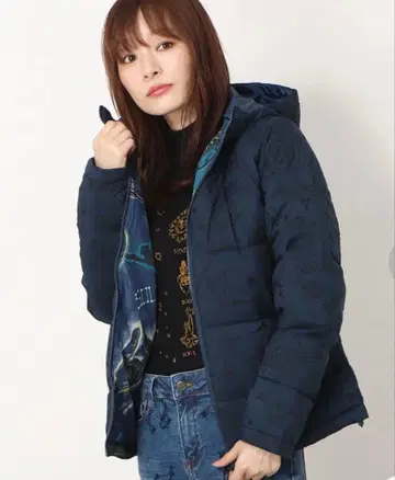 Desigual 데시구알 별자리 모티브 충전솜 블루종 XL