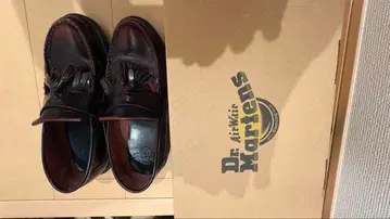 닥터 마틴 다크 브라운 로퍼