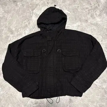 ZARA 후드 부착 블랙 숏 기장 자켓 M