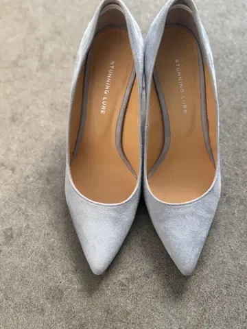 STUNNING LURE 스카이블루 스웨이드 하이힐