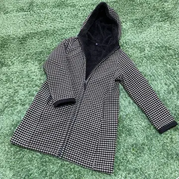 유니클로 하운드 투스 패턴 후드 부착 코트