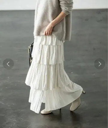 noble 노블 페탈 프릴 내로우 티어드 스커트