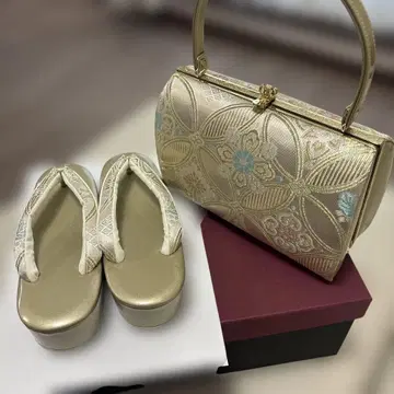 골드 꽃무늬 자수 일본 의류용 가방과 조리 세트