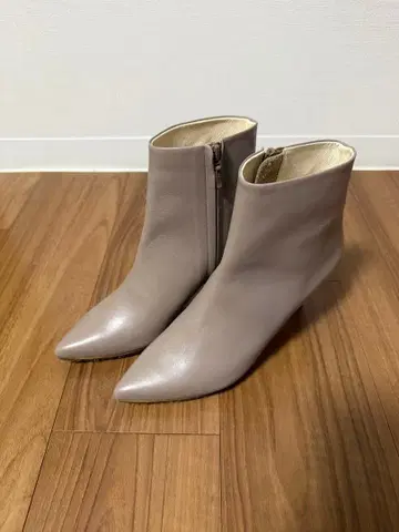 내추럴 뷰티 숏부츠 그레이지 새상품