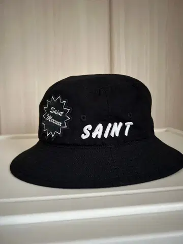 SAINT Mxxxxxx 버킷 햇