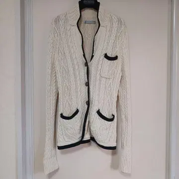 DAMA collection 아이보리 가디건 블레이드 장식 금속 단추