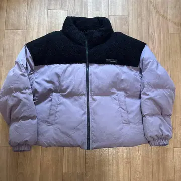 다운 자켓 라벤더 x 블랙