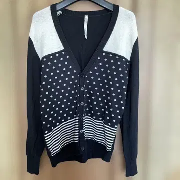 도트 스트라이프 디자인 긴팔 가디건