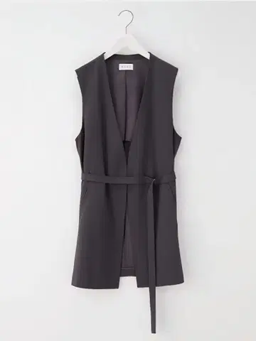 [ 새상품급 완판템 ] PLST 플라스테 다크 그레이 조젯 브이넥 베스트