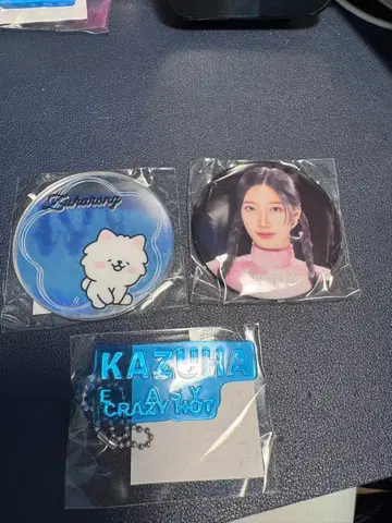 LE SSERAFIM 가챠가챠 카즈하 세트