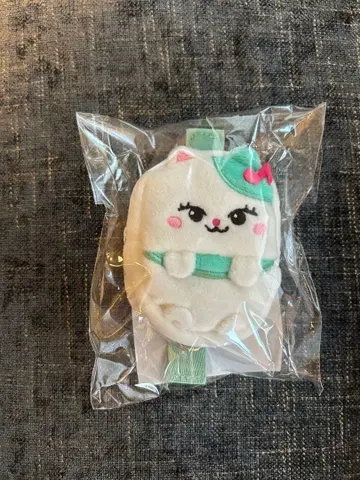 NiziU 2025 벨트 파우치 마유카