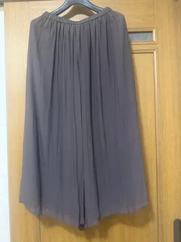 BEARDSLEY(비어즐리) NEW 주름 쉬폰 개더 팬츠