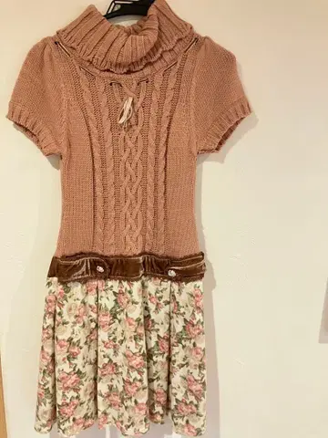 axes femme 엑시즈팜 원피스 핑크 니트 꽃무늬