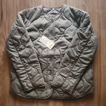 무인양품 포근한 솜 퀼팅 자켓 사이즈 L 카키 그린
