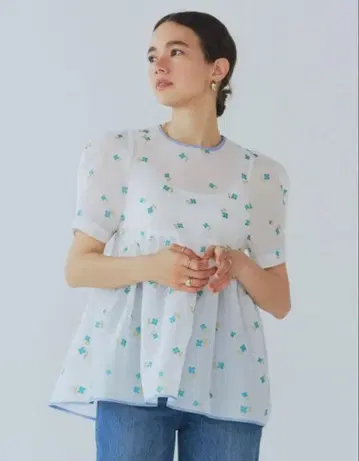 요리 라메 클로버 퍼프 블라우스 38 새상품