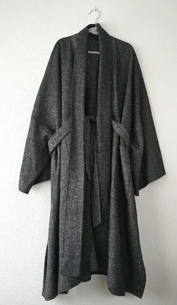 HARE 리버서블 롱 코트