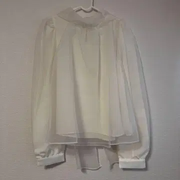 amel 아이보리 시스루 블라우스 긴팔