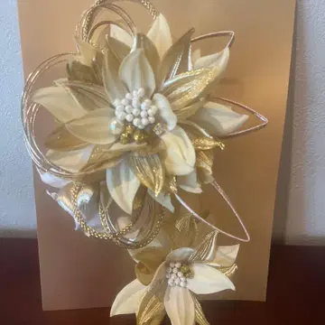 새상품 일본 의류에 멋진 머리 장식 2개 세트 골드 화이트