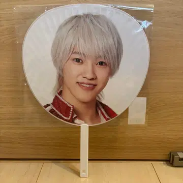 소년 닌자 모토키 와쿠 부채