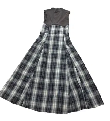 슬리브리스 체크 무늬 롱 원피스