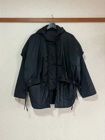 블랙 오버사이즈 자켓 클래식 엘프 블랙 후드 탈부착 가능