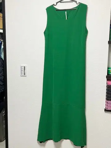 그린 슬리브리스 롱 원피스