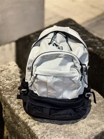 MILLET 백팩 화이트 마르쉐 NX20