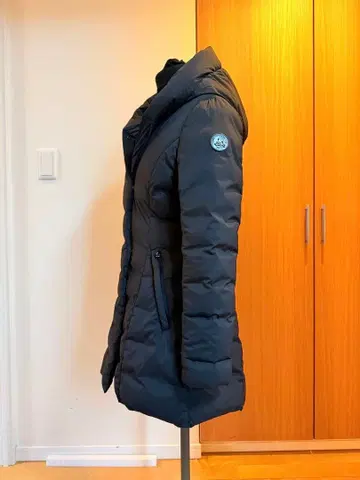 J.O.T.T 조토 블랙 후드 부착 다운 자켓