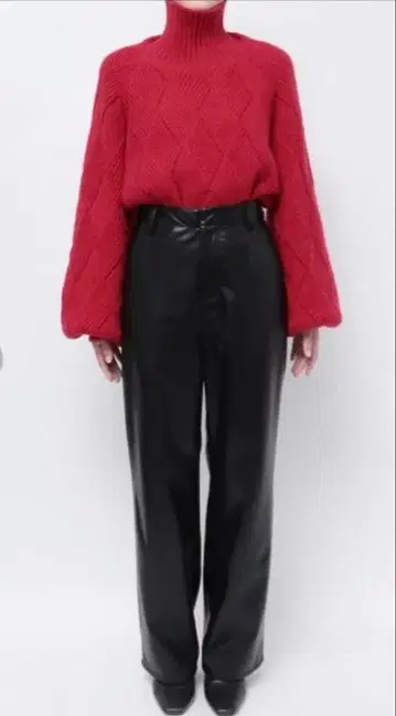 WIDE STRAIGHT LEATHER PT