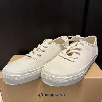 MOONSTAR 문스타 화이트 스니커즈 유발 클래식
