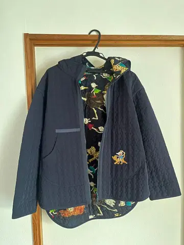 올레볼레 브라 알베로베로 네이비 퀼팅 자켓 동물 패턴