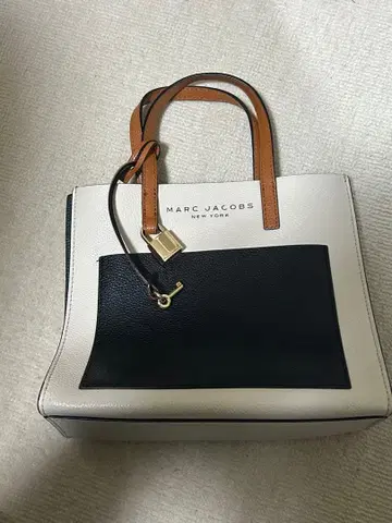 MARC JACOBS 마크제이콥스 핸드백 미니 토트