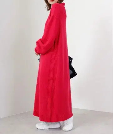 새상품 [ hunch ] 하이넥 원피스 핑크