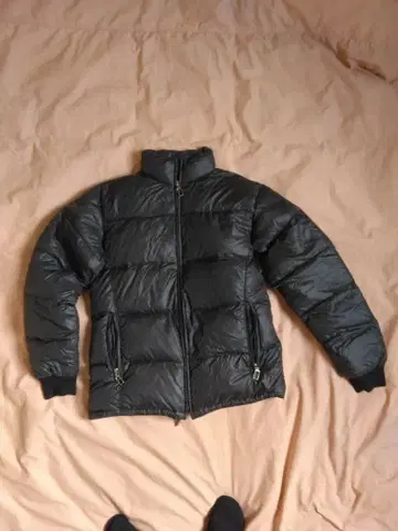 여성 블랙 다운 자켓