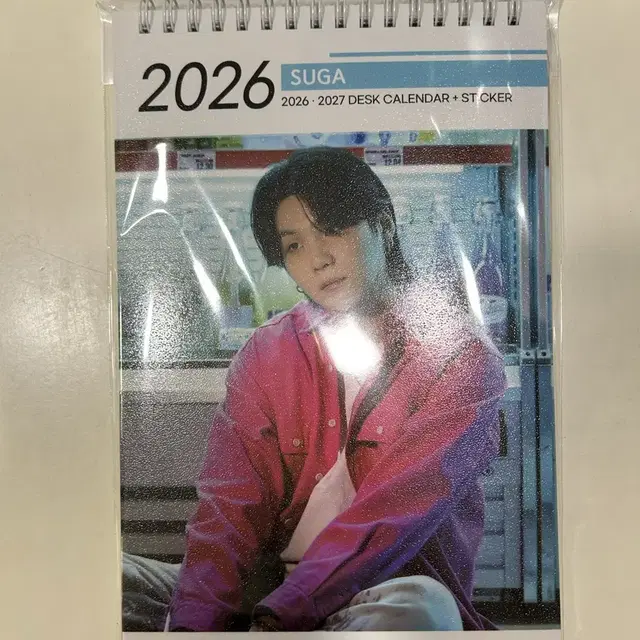 BTS 방탄 슈가 SUGA 2026-2027 탁상 달력 + 스티커 비공굿
