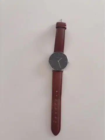 [ 노드그린 ] 브라운 가죽 손목시계 블랙 다이얼