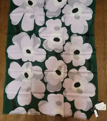 미사용 새상품 마리메꼬 스카프 울 180 x 70